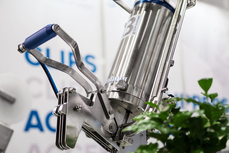BDC-200-MT Maschine auf Messe